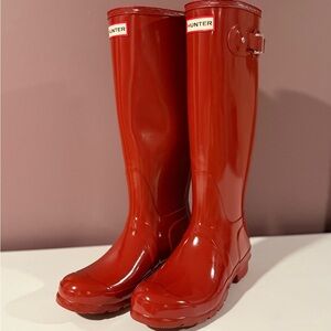 Hunter Original Tall Gloss Rain Boots